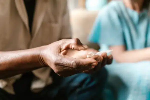 Les services de soins palliatifs : une aide précieuse pour les seniors en fin de vie