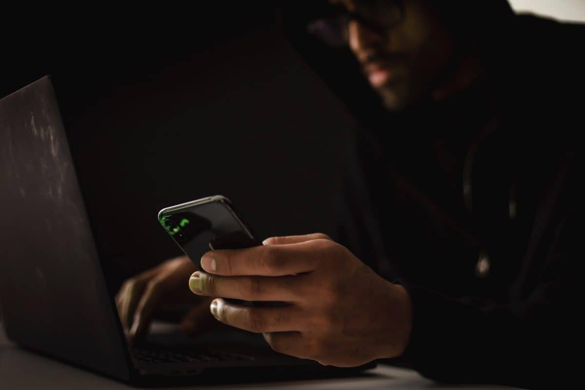 Les astuces pour éviter les fraudes à l’assurance pour les seniors