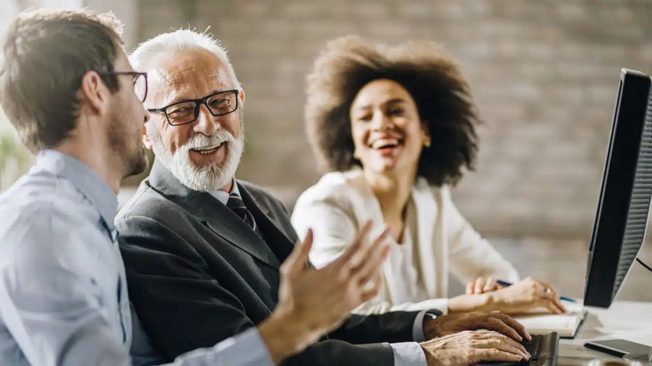 Retour à l'activité après la retraite les meilleures offres d'emploi pour les seniors