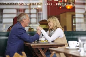 Comparaison des abonnements Disons Demain pour seniors