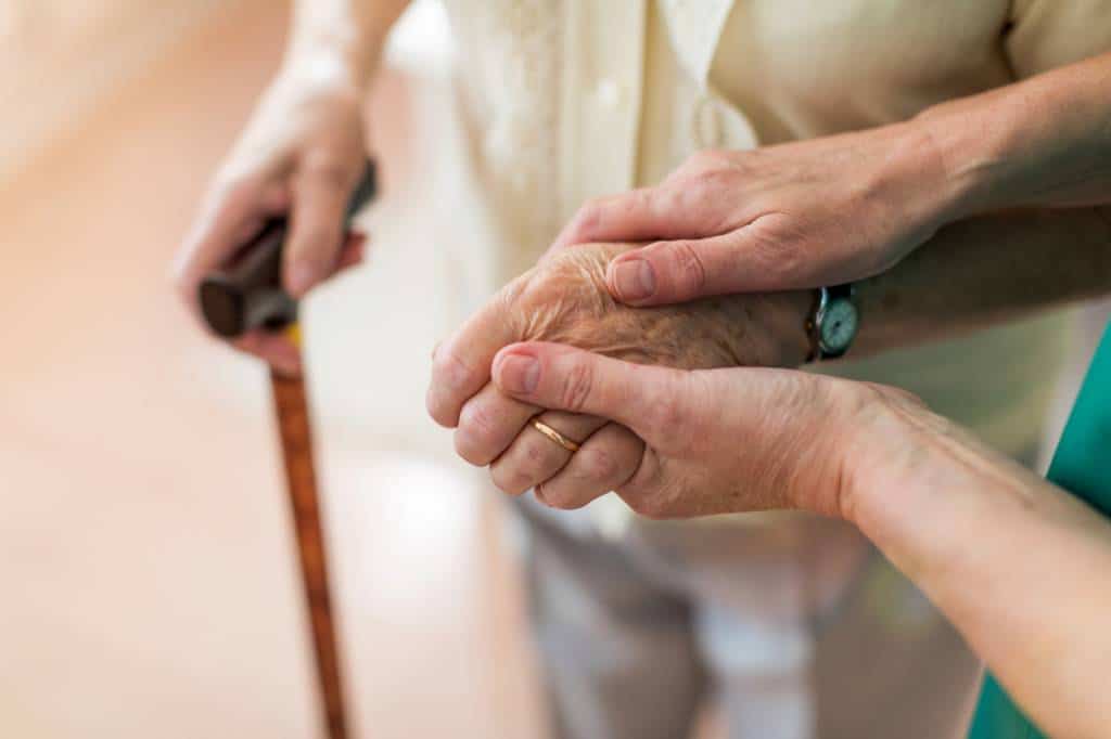 Pourquoi une mise sous tutelle ? - Astelos Senior