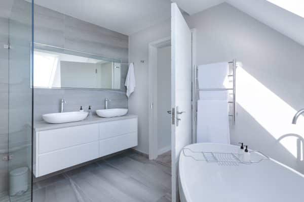 Comment rénover une salle de bain ?