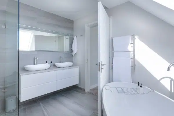 Comment rénover une salle de bain ?